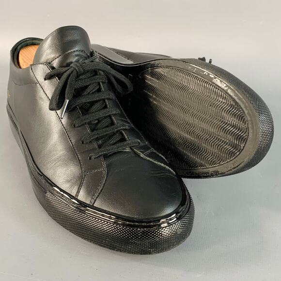 COMMON PROJECTS Size 9 Black Leather Low Top Shiny Sole Sneakers - Picture 5 of 8